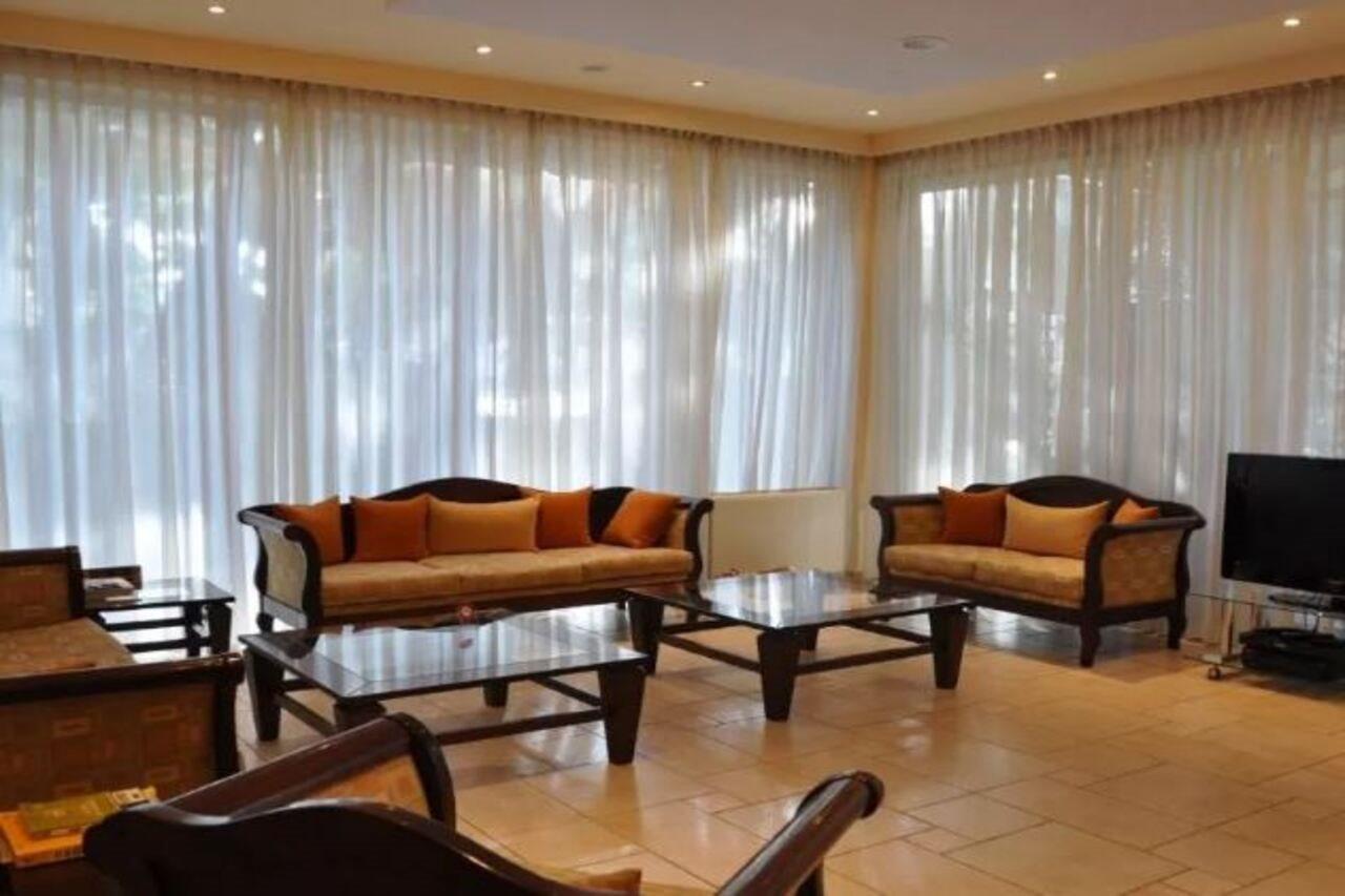 Hotel Chris Атина Екстериор снимка