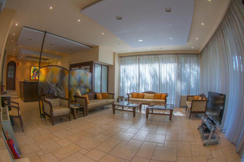 Hotel Chris Атина Екстериор снимка