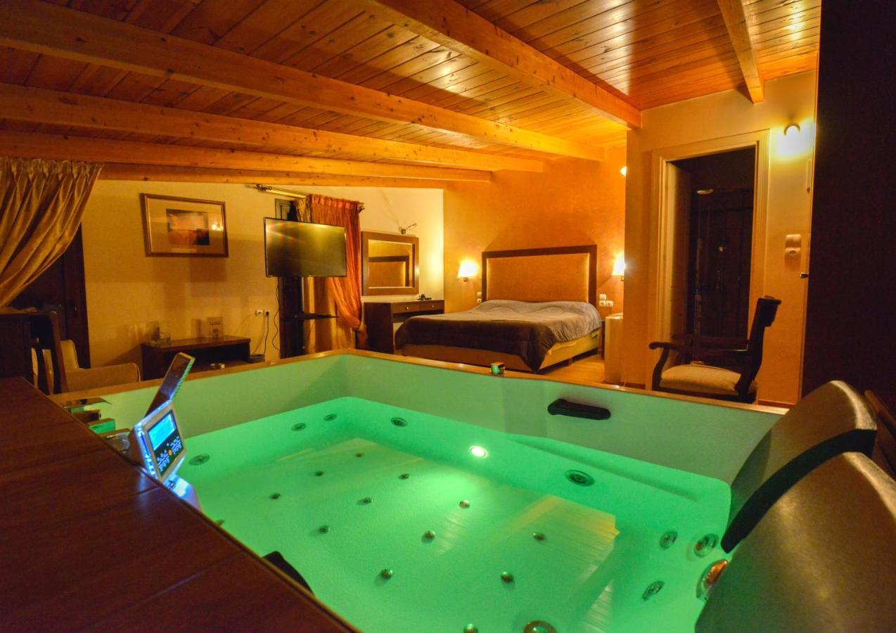 Hotel Chris Атина Екстериор снимка