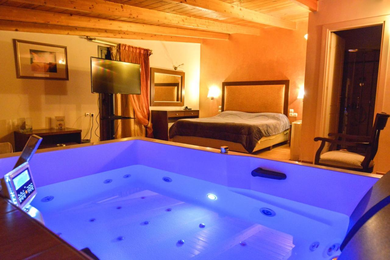 Hotel Chris Атина Екстериор снимка