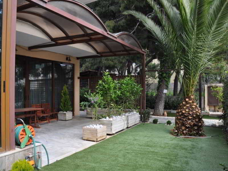 Hotel Chris Атина Екстериор снимка